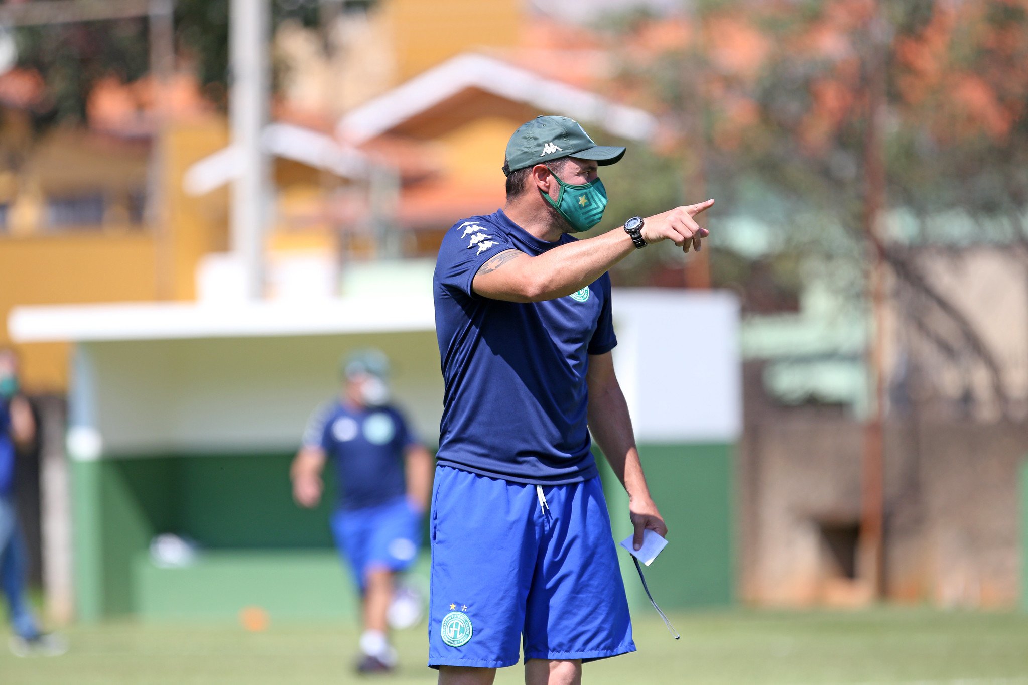 Aal comenta gols sofridos pelo Guarani no dérbi: 'Não tem como interferir'