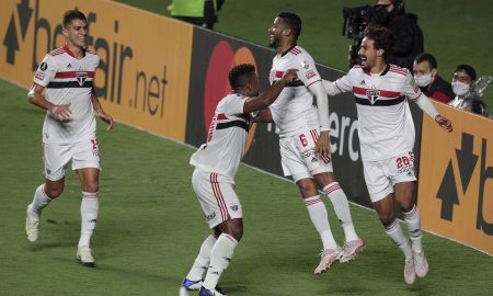 São Paulo chega às quartas de final com a melhor campanha do Paulistão