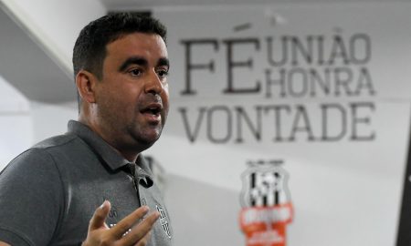 Após vice no Interior, Fábio Moreno deixa comando técnico da Ponte Preta