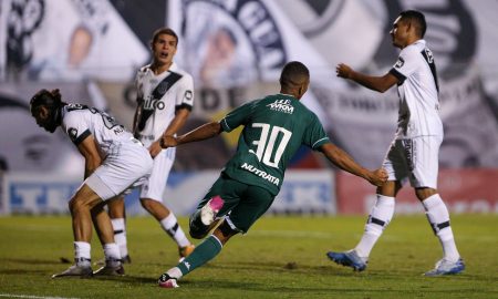 Davó faz primeiro gol após retorno e se consolida como titular no Guarani