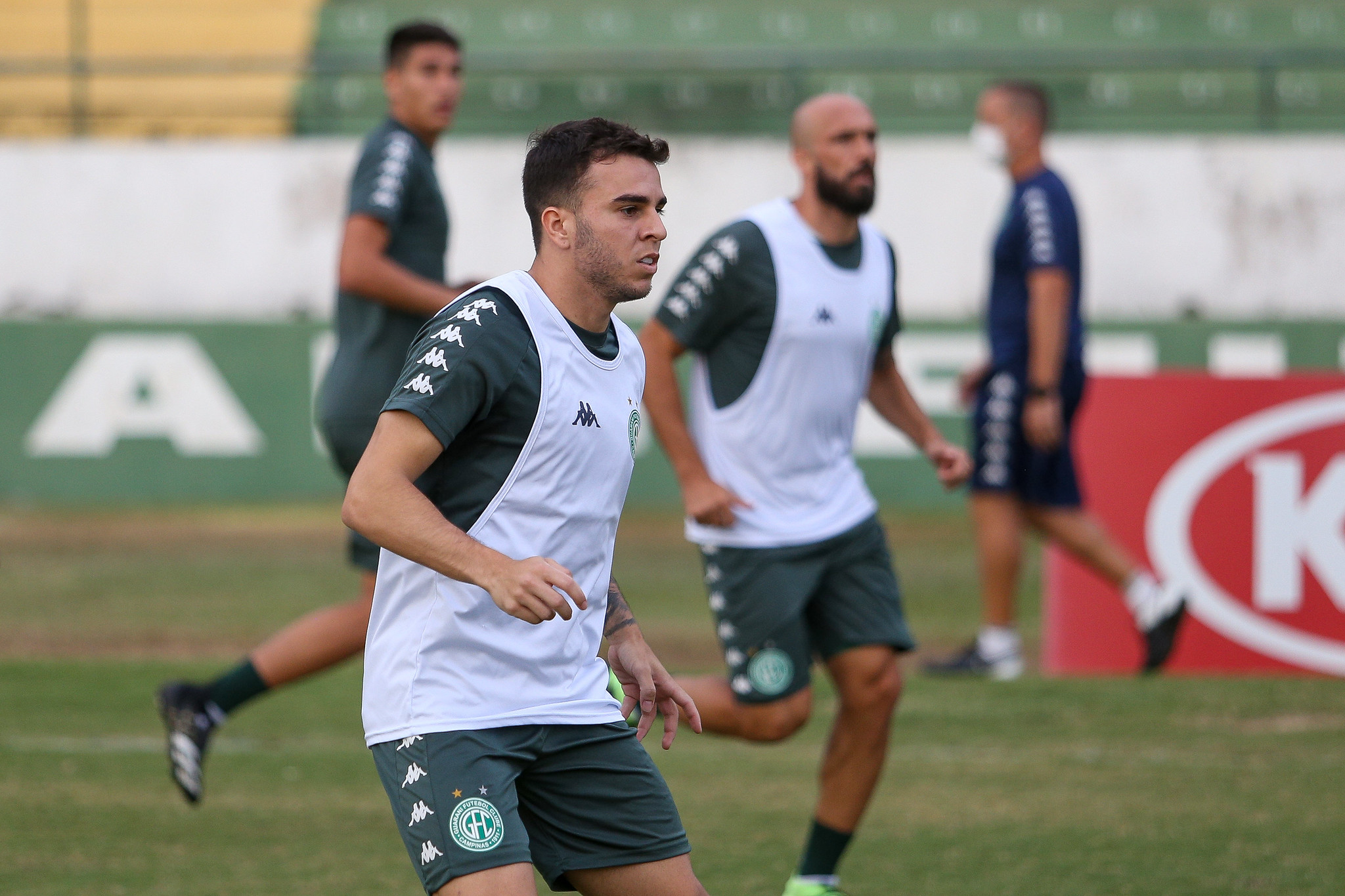 De olho no Mirassol, Guarani se reapresenta com Andrigo em campo; veja