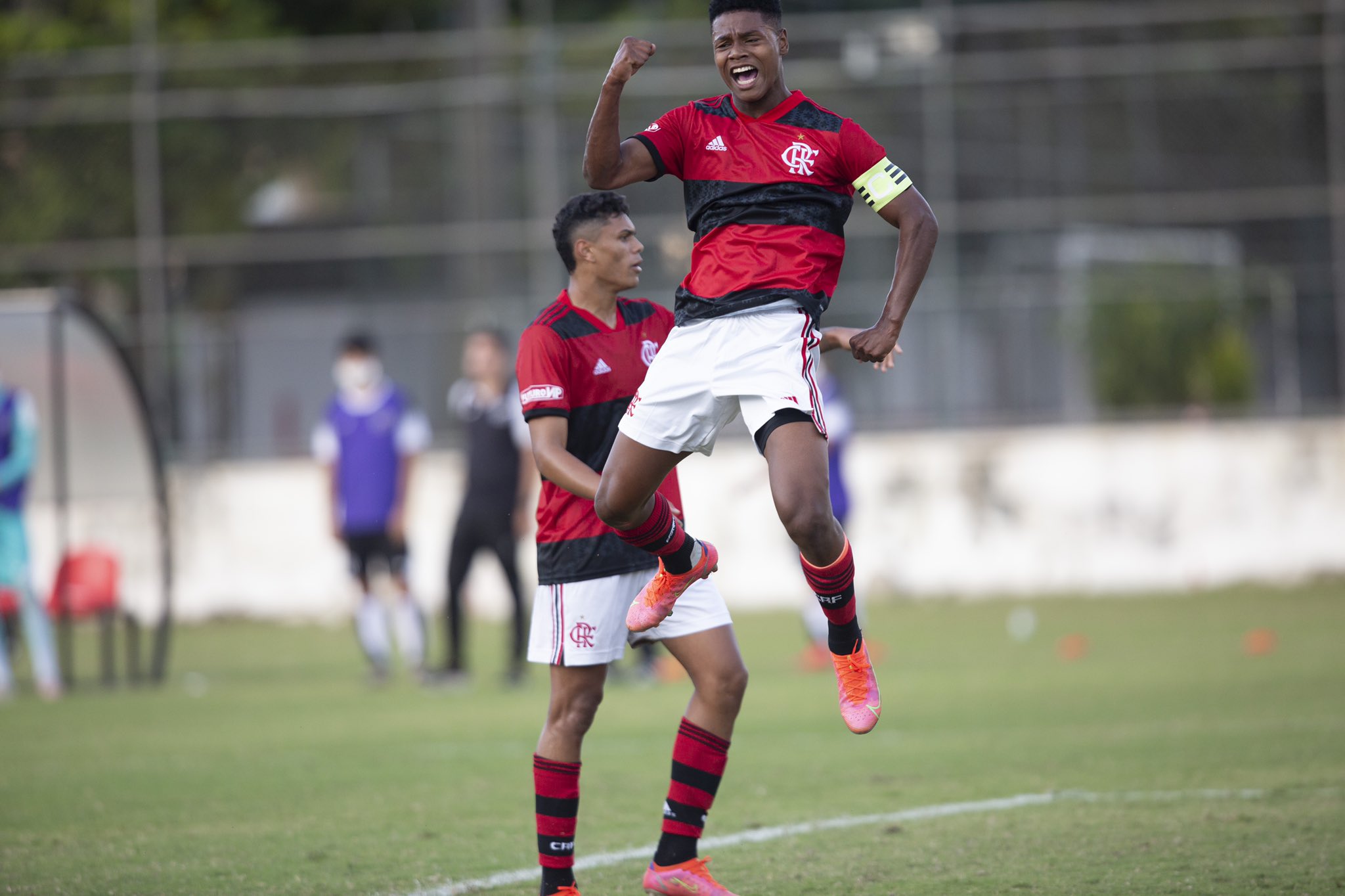 Flamengo vence o Ceará de virada pelo Brasileirão Sub-17 (15/05/2021)