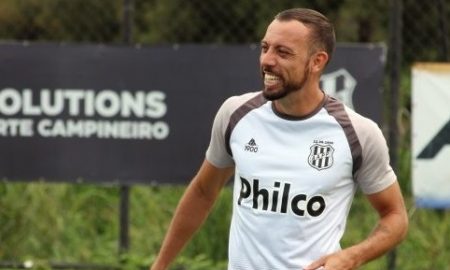 Paulo Sérgio é elogiado por Forner na Ponte Preta: 'Nunca deixou de treinar'