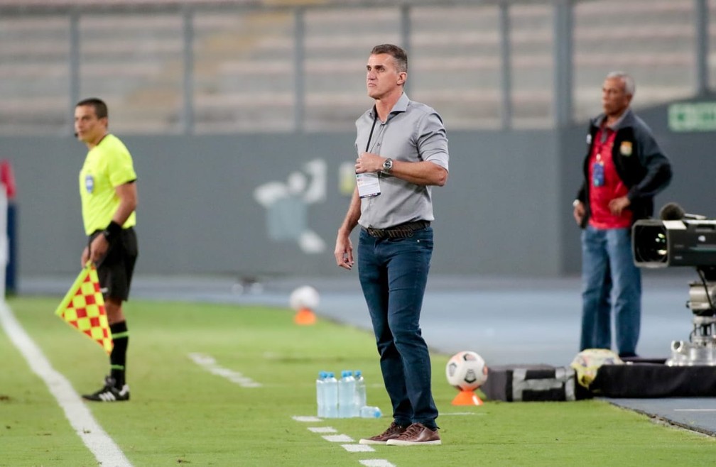 Vagner Mancini efetiva novo esquema no Corinthians