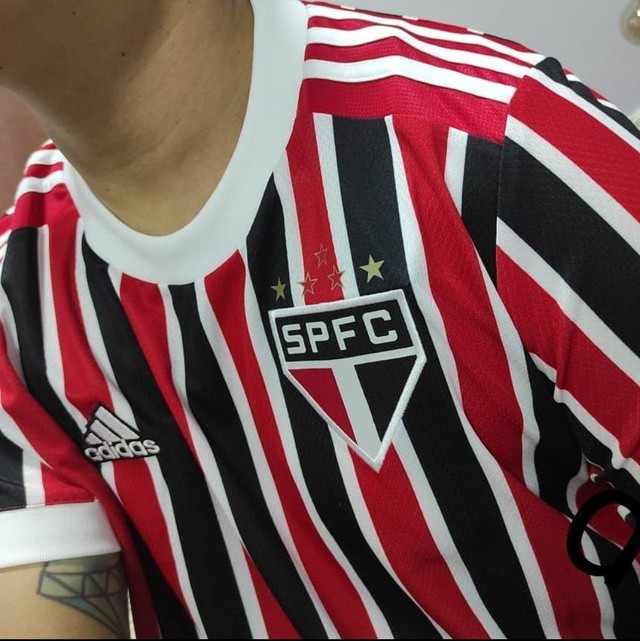 Fotos do novo uniforme II do São Paulo vaza nas redes sociais; confira as fotos