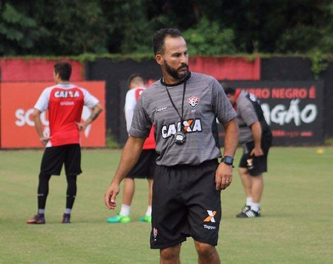 América-MG anuncia saída de preparador físico; substituto já foi contratado; veja