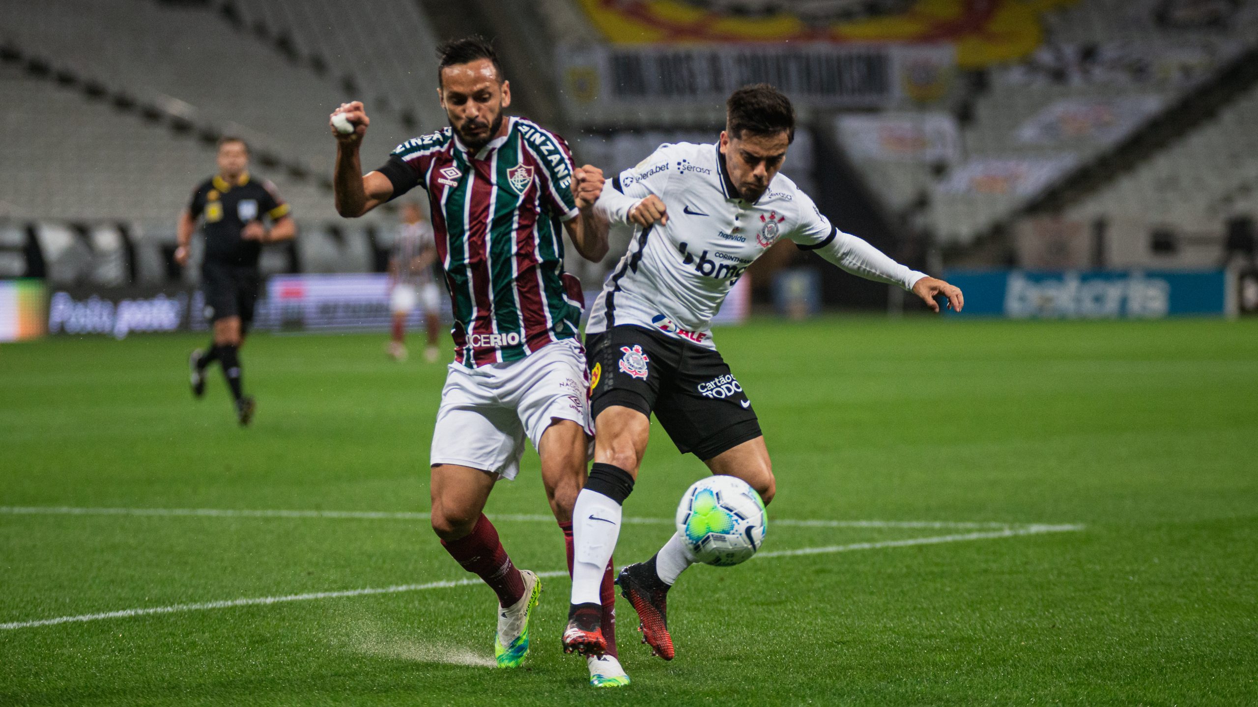 Fluminense tenta se recuperar diante do Corinthians no Brasileiro