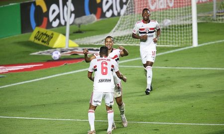 Aposta paga e brincadeira com Reinaldo: autor de um dos gols do São Paulo, Bruno Alves, fala após goleada; veja