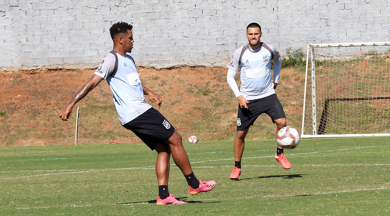 Com dúvidas, Ponte Preta fecha preparação para encarar CSA; veja time