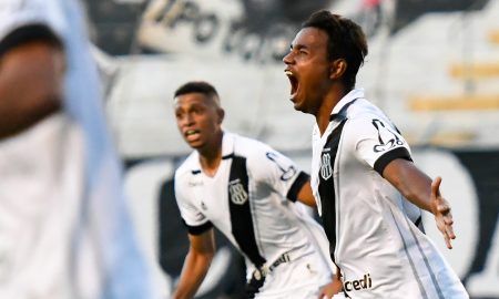 Renatinho desencanta e marca primeiro gol em retorno à Ponte Preta