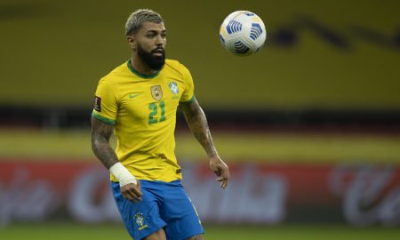 Flamengo discorda de diagnóstico da CBF e relaciona Gabigol para jogo com o Coritiba