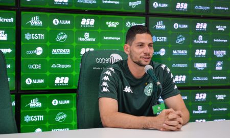 Ex-Cruzeiro, Lucas França vibra com chance no Guarani: 'É uma honra'