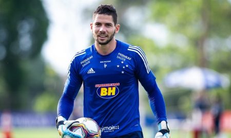 Guarani encaminha contratação de Lucas França, goleiro do Cruzeiro