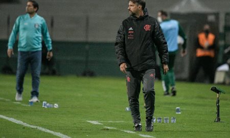 Mauricio Souza exalta vitória e poder coletivo do Flamengo: 'Mostrou novamente que tem elenco'