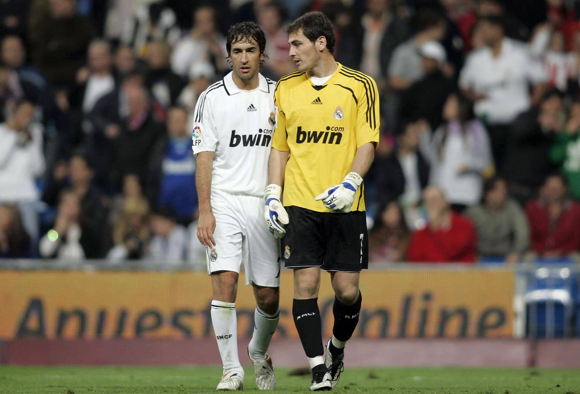 Real Madrid Raul Casillas
