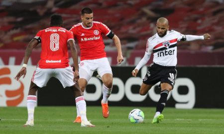 Daniel Alves faz a sua despedida no São Paulo e Internacional. no Beira-Rio