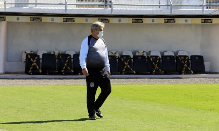 Ponte Preta fecha preparação para encarar o Vila Nova; veja escalação