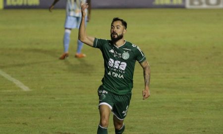 Herói do Guarani em Londrina, Sávio atinge série inédita de gols na carreira