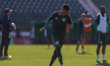 Matheus Souza minimiza falta de gol no Guarani: 'Não estou me cobrando'