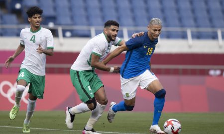 Brasil bate a Arábia Saudita e se classifica em primeiro lugar no Grupo D