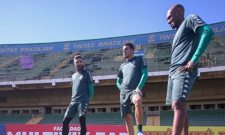 Reforçado, Guarani treina com três atletas liberados pelo DM; saiba quais
