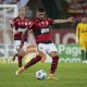 Atuações ENM: Diego Alves falha, Arrascaeta e Michael marcam, e Flamengo vence a Chapecoense no Maracanã; veja notas