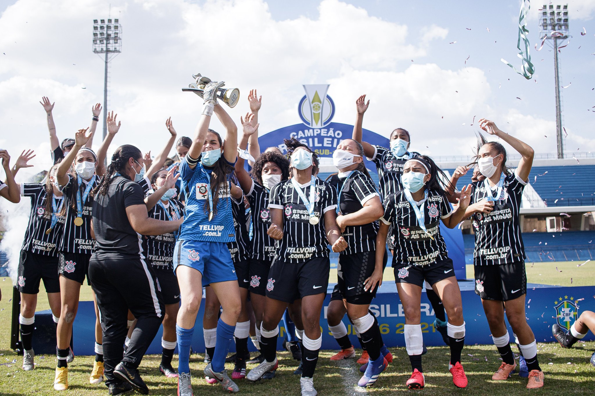 Corinthians feminino  Corinthians feminino, Brasileiro feminino, Esporte  feminino