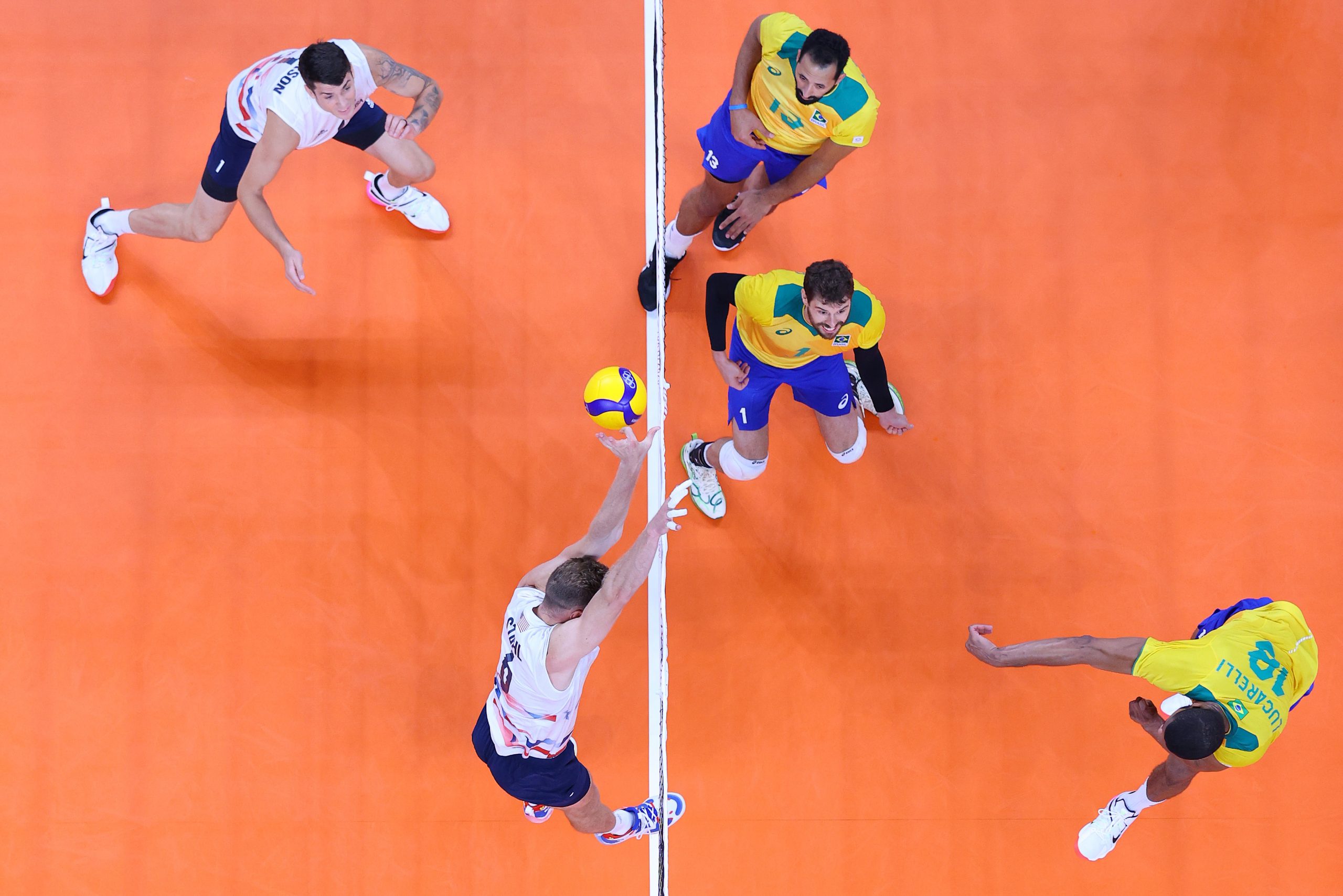 Jogaço em Tóquio! Brasil vence a França no tie-break no vôlei masculino, Olimpíadas