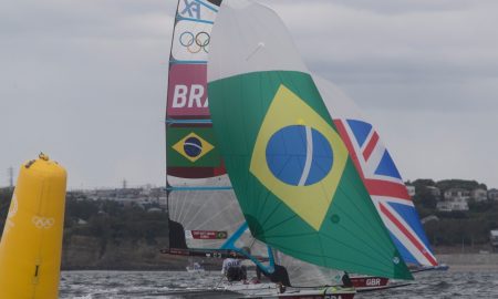 Vela: brasileiros garante vaga para a medal race nas classes laser e 49er FX