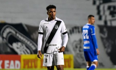 André Luiz vê Ponte Preta em crescente na Série B: 'Estamos confiantes'