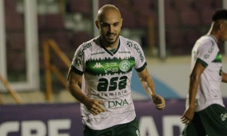 Régis participa diretamente de 54,5% dos gols do Guarani na Série B