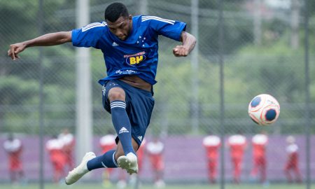 Thiago, do Cruzeiro, intereressa time português; empresário deixa futuro em aberto