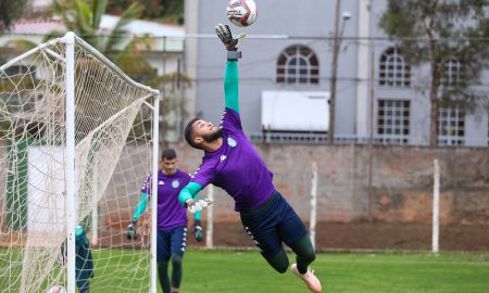 Michel Alves reforça meta do Guarani em revelar goleiro: 'Tem capacidade'