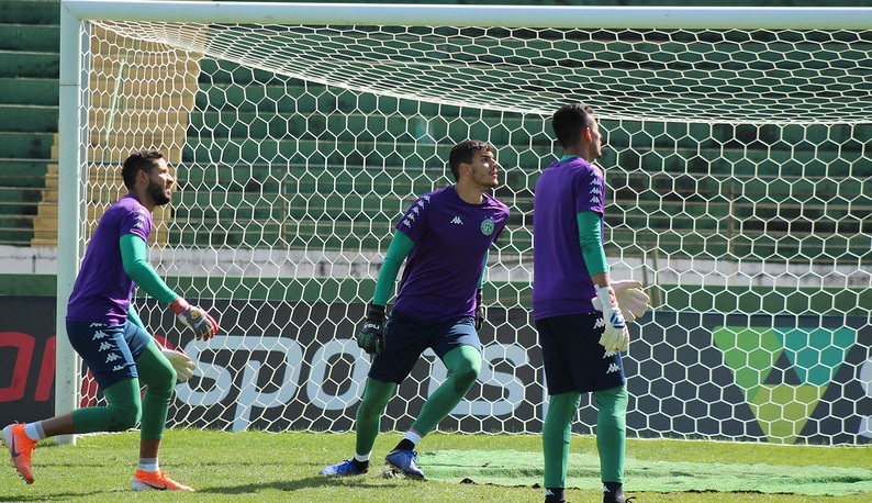 Sem reposição para Série B, Guarani perde dois goleiros em dois dias