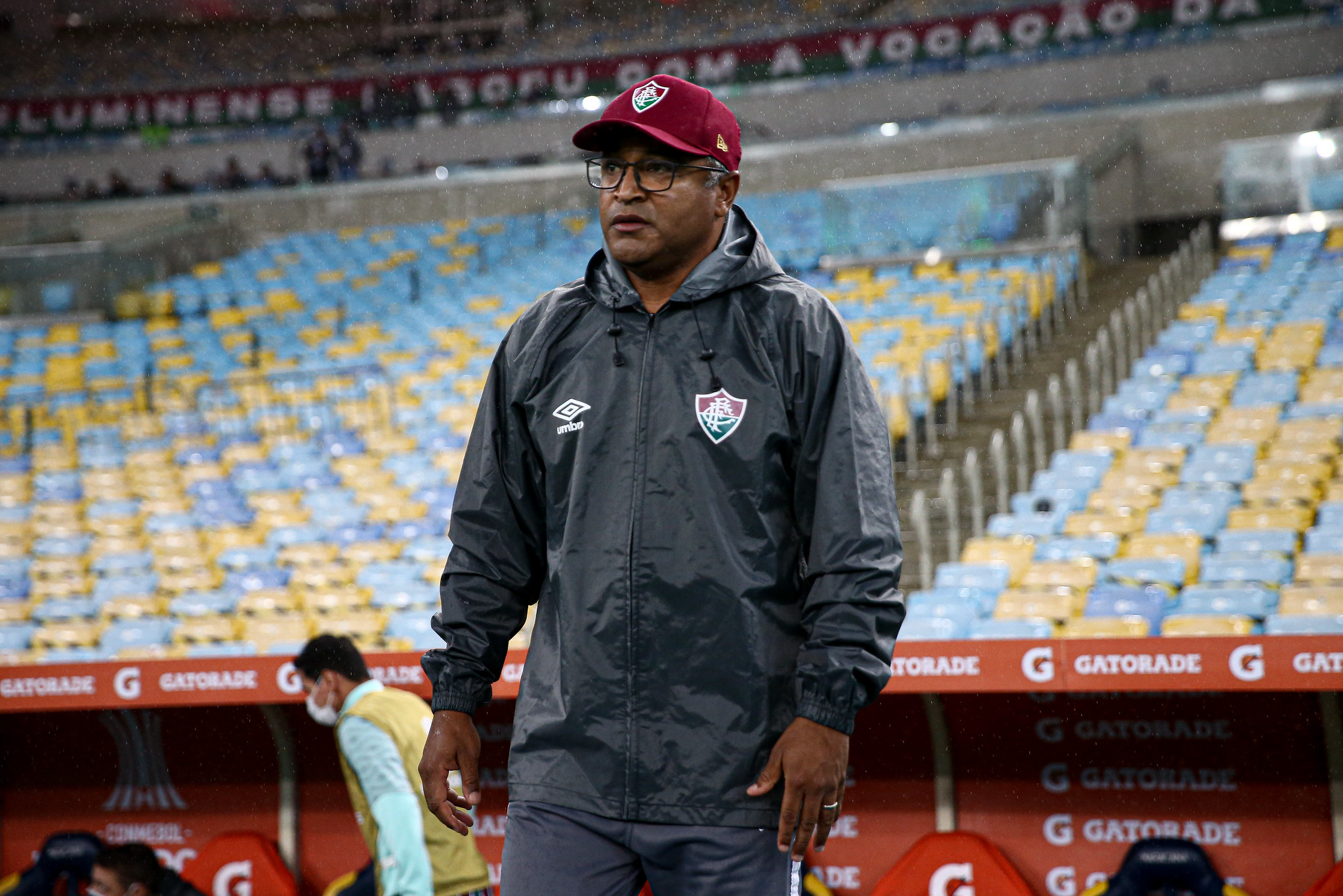 Técnico Roger Machado mostra esperanças no Fluminense em coletiva