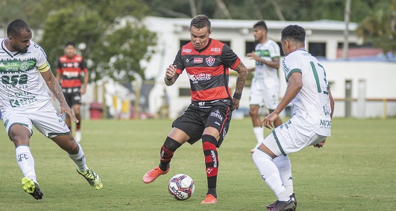 Guarani amarga quatro derrotas em oito jogos e perde embalo na Série B