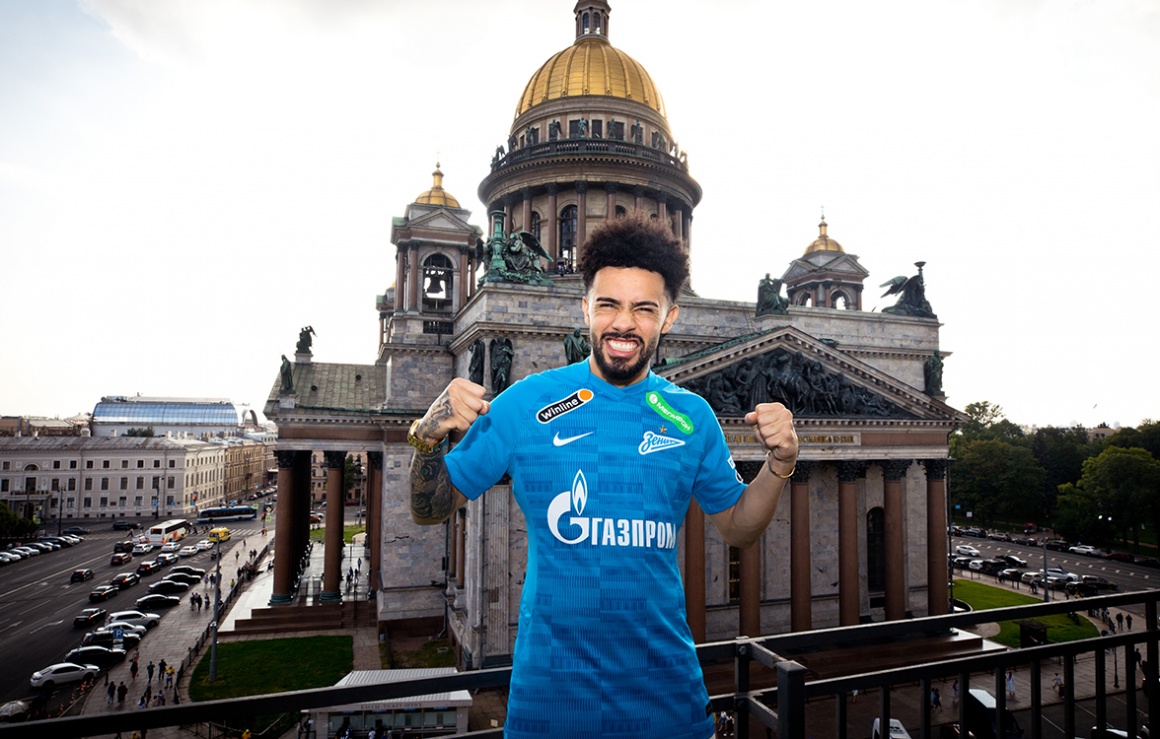 Claudinho após chegada ao Zenit: 'Estou muito feliz por estar aqui'