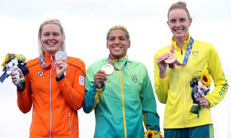 Resumo Olímpico, dia 15: Brasil conquista ouro inédito na maratona aquática e Vôlei feminino vai à semi;