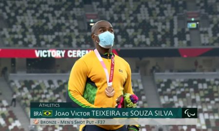 João Victor Teixeira no pódio