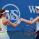 Luisa Stefani e Gabriela Dabrowski em partida da WTA Cincinnati