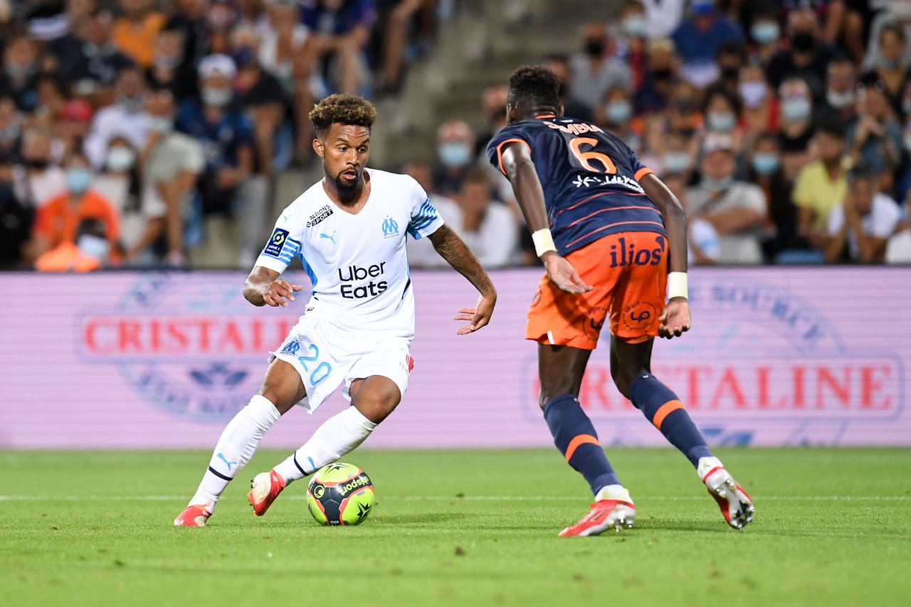 Ligue 1: Partida entre Montpellier e Olympique é interrompido após lançamento de objetos no gramado