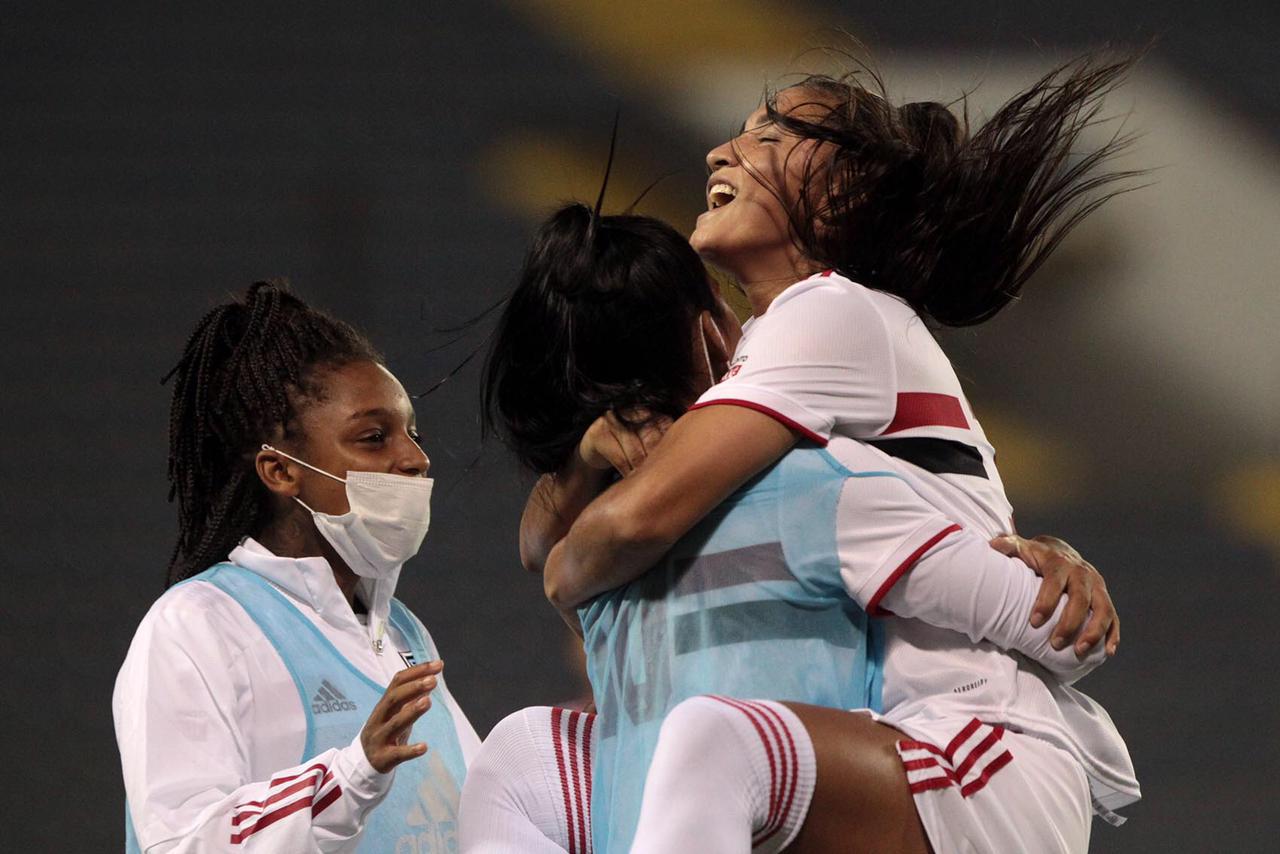 Com estreia de Micaelly, São Paulo inicia Campeonato Paulista Feminino