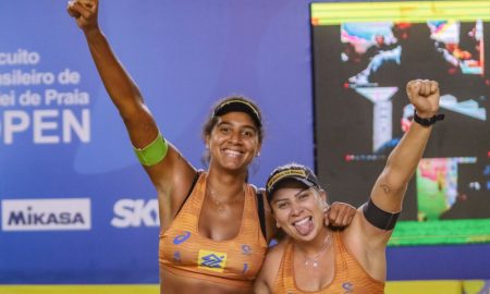 Ana Patrícia e Rebecca anunciam fim da dupla no vôlei de praia