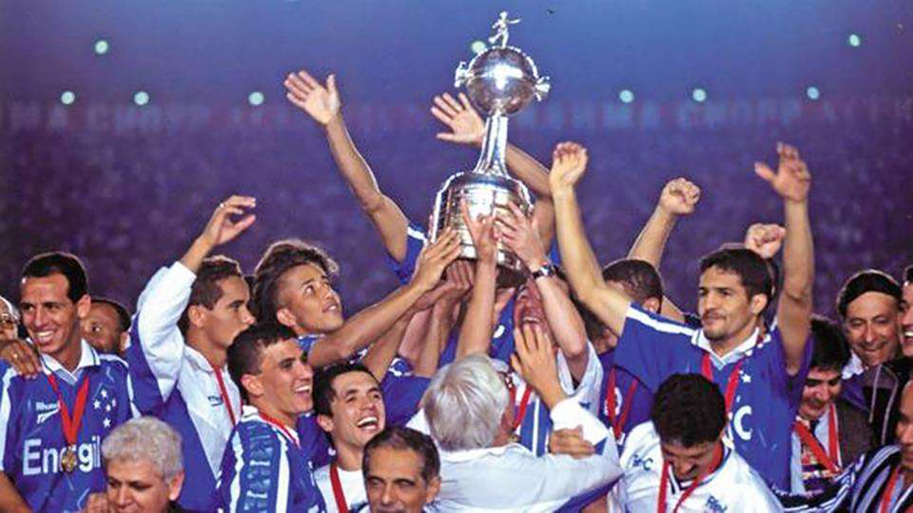 Neste dia, em 1997, o Cruzeiro se sagrava bicampeão da Copa Libertadores