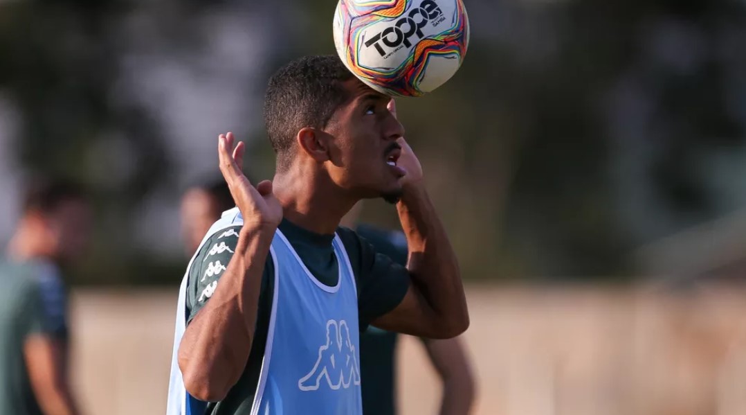 Davó por Lucão do Break: Daniel explica mudança no ataque do Guarani