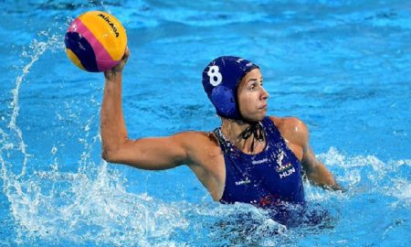 Comitê Olímpico Russo e Hungria se classificam para as semifinais no polo aquático feminino