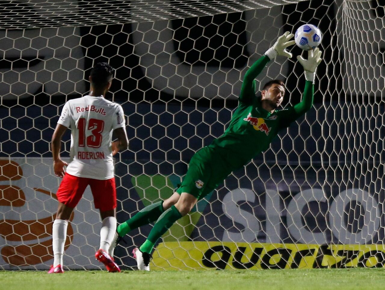 Red Bull Bragantino empata com grande atuação de Cleiton. Foto: Ari Ferreira/Red Bull Bragantino