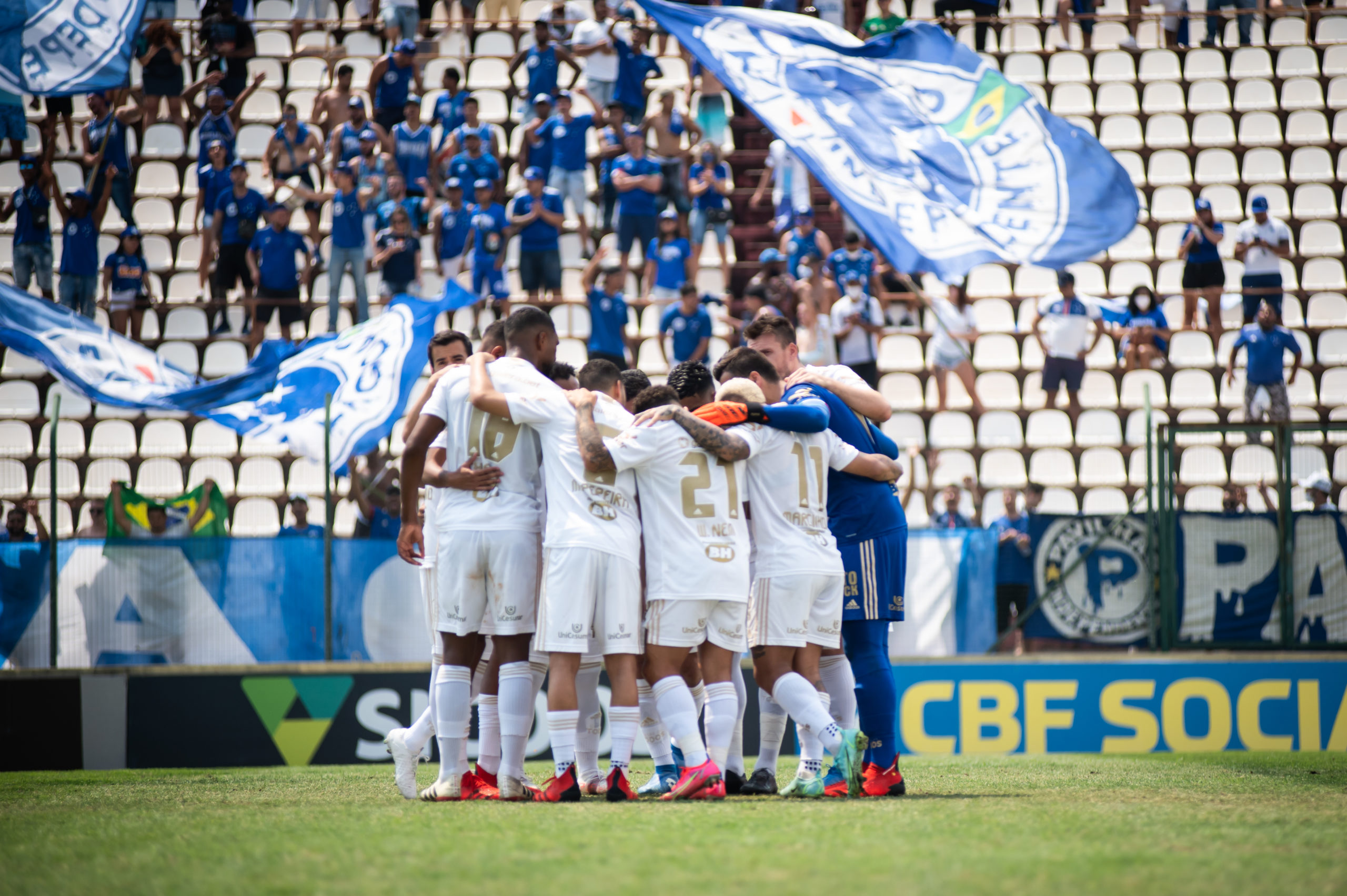 Após vitória contra Ponte Preta, Cruzeiro domina Seleção da Rodada na Série B