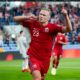 Haaland marca hat-trick pela Noruega
