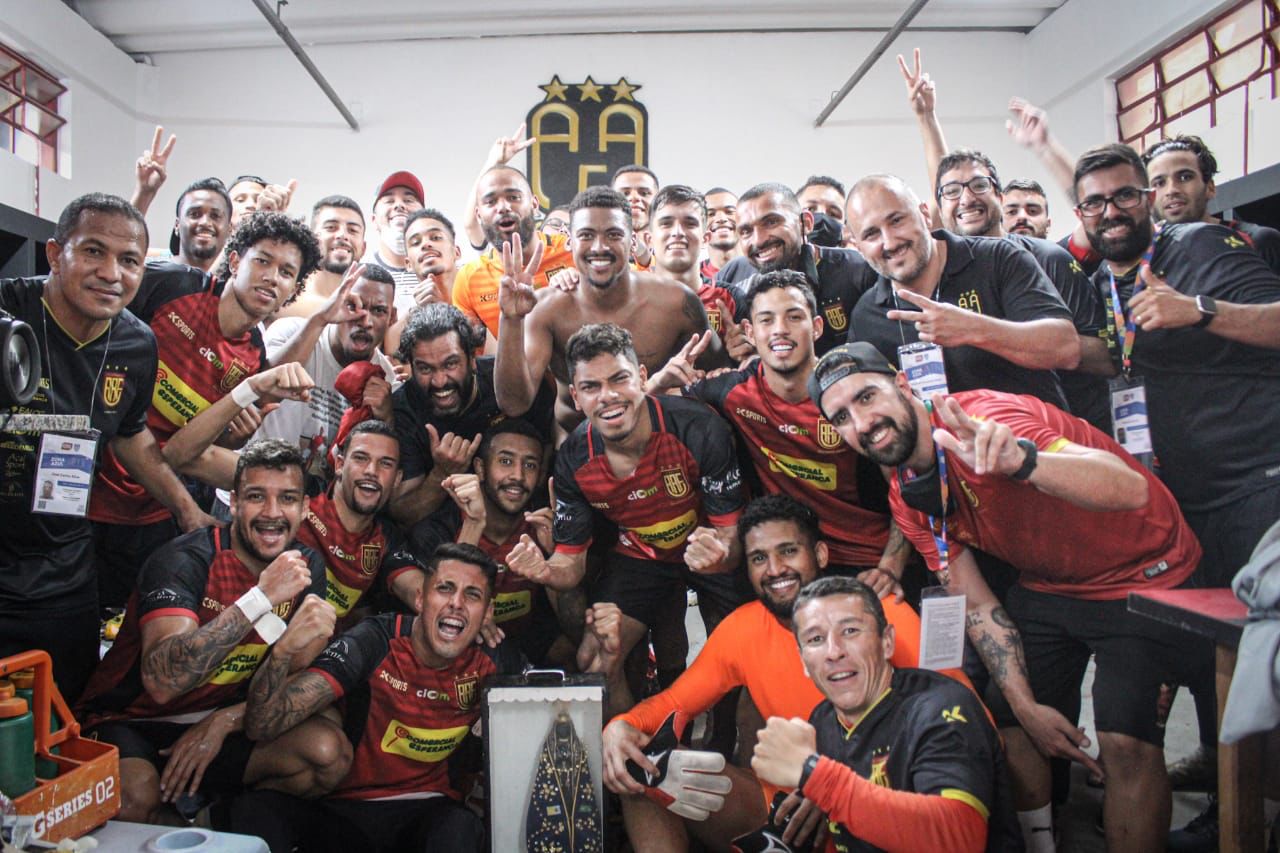 Flamengo-SP comemora vitória